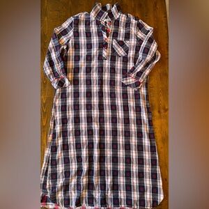 Plaid Long-Sleeve Nightshirt — Navy, White & Red